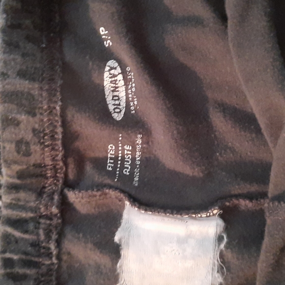 OLD NAVY LEGGINGS WOMEN'S SIZE SMALL. - Picture 3 of 4